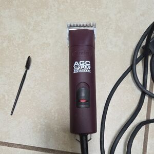 Andis UltraEdge 10 Clipper Blade - Deep Burgundy